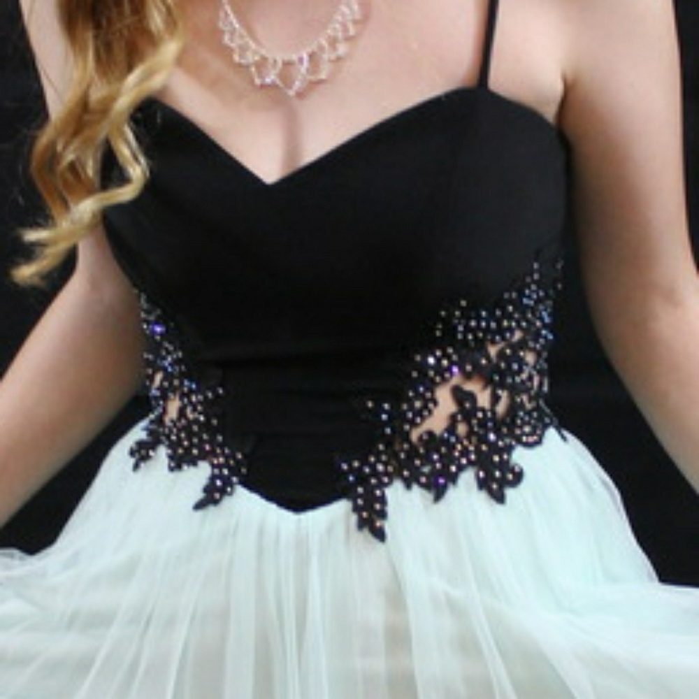 Camilles La Vie dress
